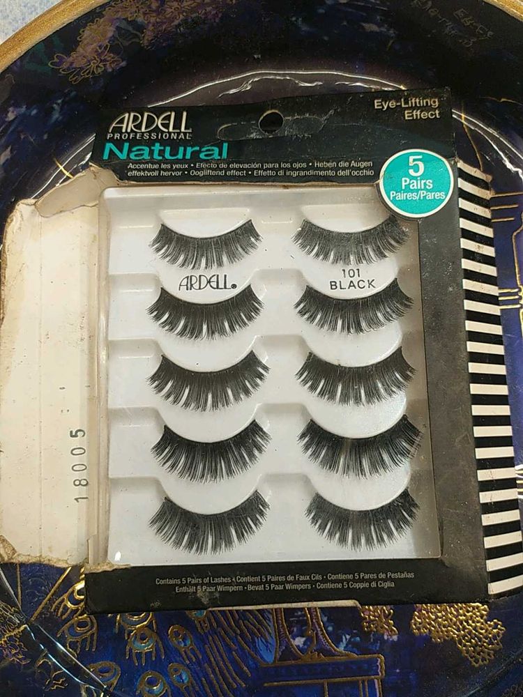 Ardell Natural False Lashes - 5 Pairs