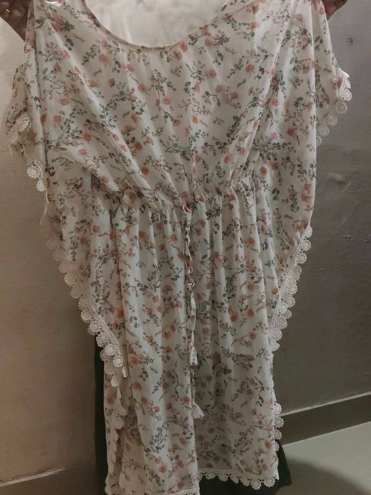 Floral Print Kaftan Dress with Lace Trim