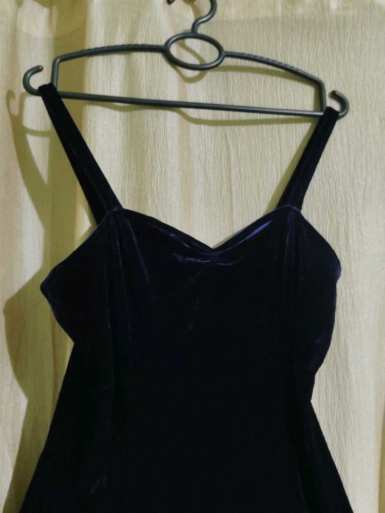 Elegant Velvet Mini Dress