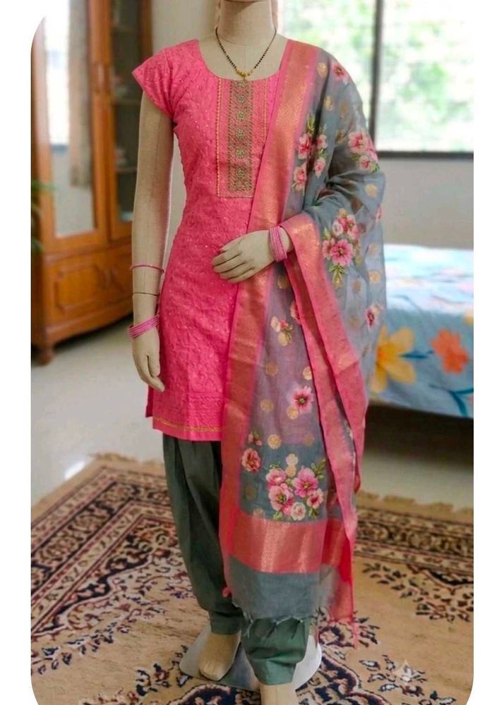 Pink Kurta Set with Dupatta