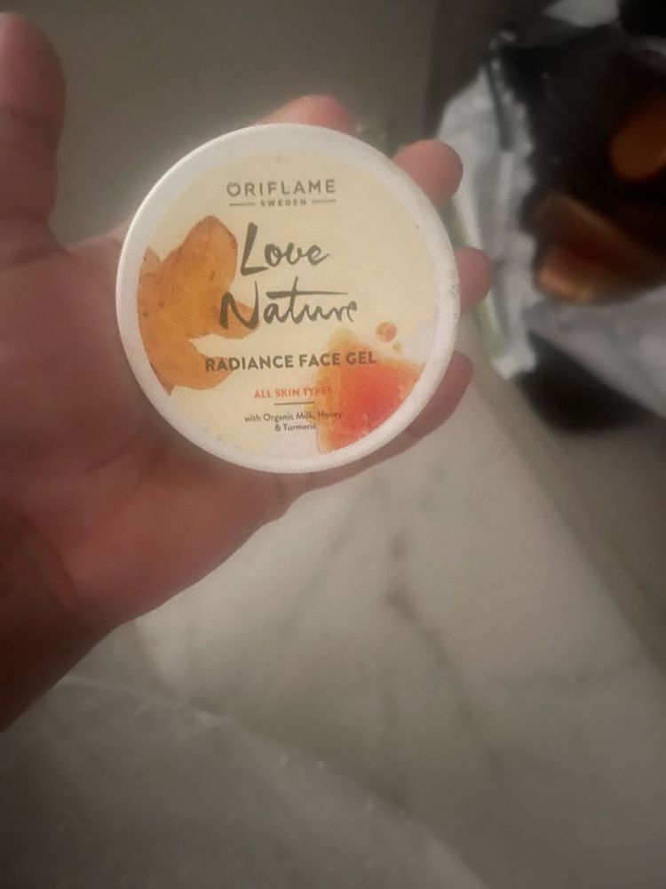 Oriflame Love Nature Radiance Face Gel