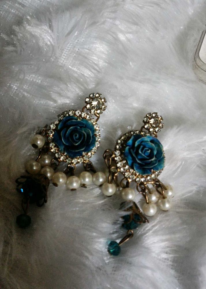 Exquisite Teal Rose Pearl Earrings