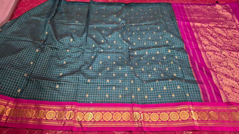 Elegant Teal &amp; Pink Silk Saree