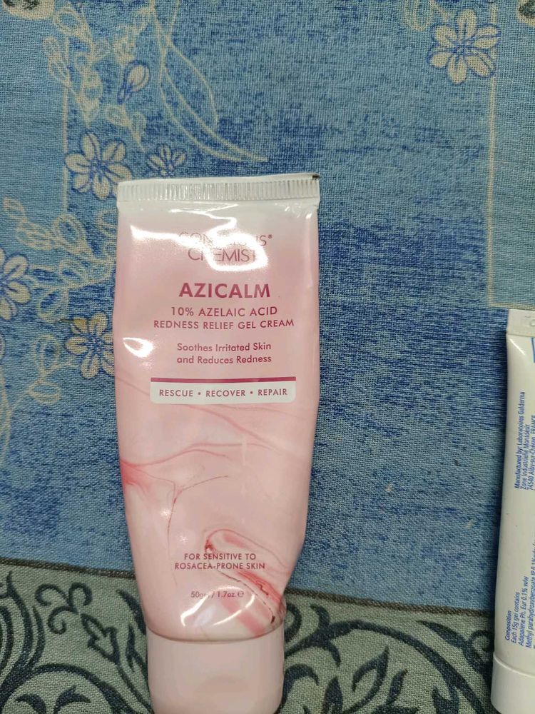 azelaic acid cream + other creams