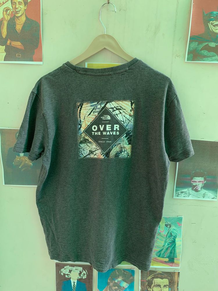 The North Face 'Over Waves' Tee (T510)
