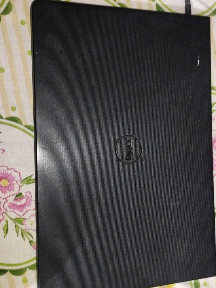 Dell Laptop windows 7 ( 2 lines on screen)