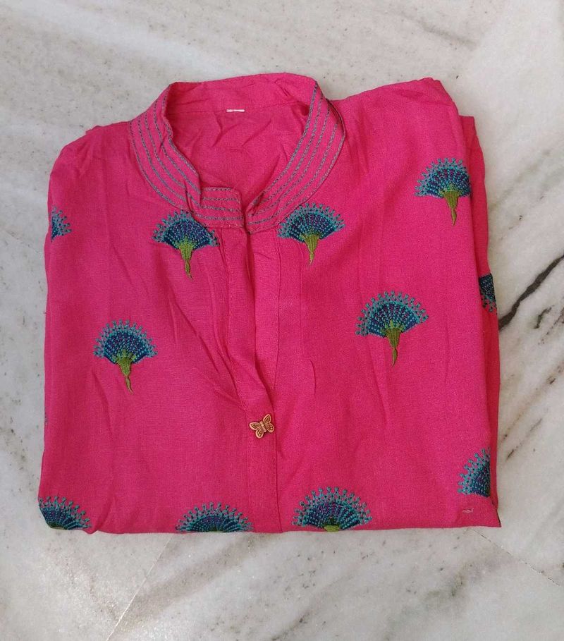 Beautiful Embroidery Kurti
