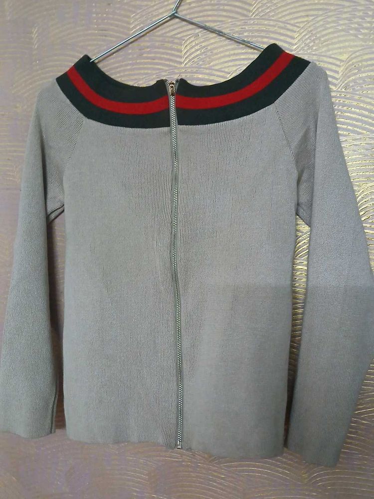 Gray Knit Sweater with Striped Collar
