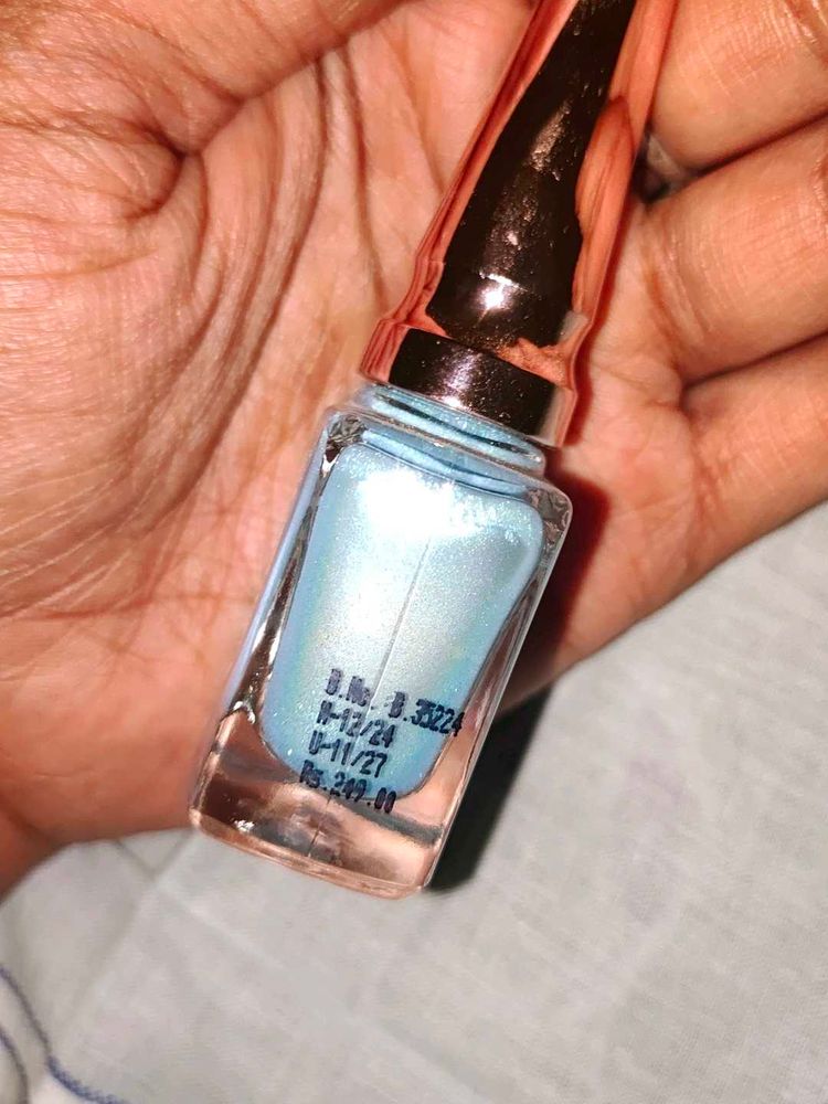 nail polish