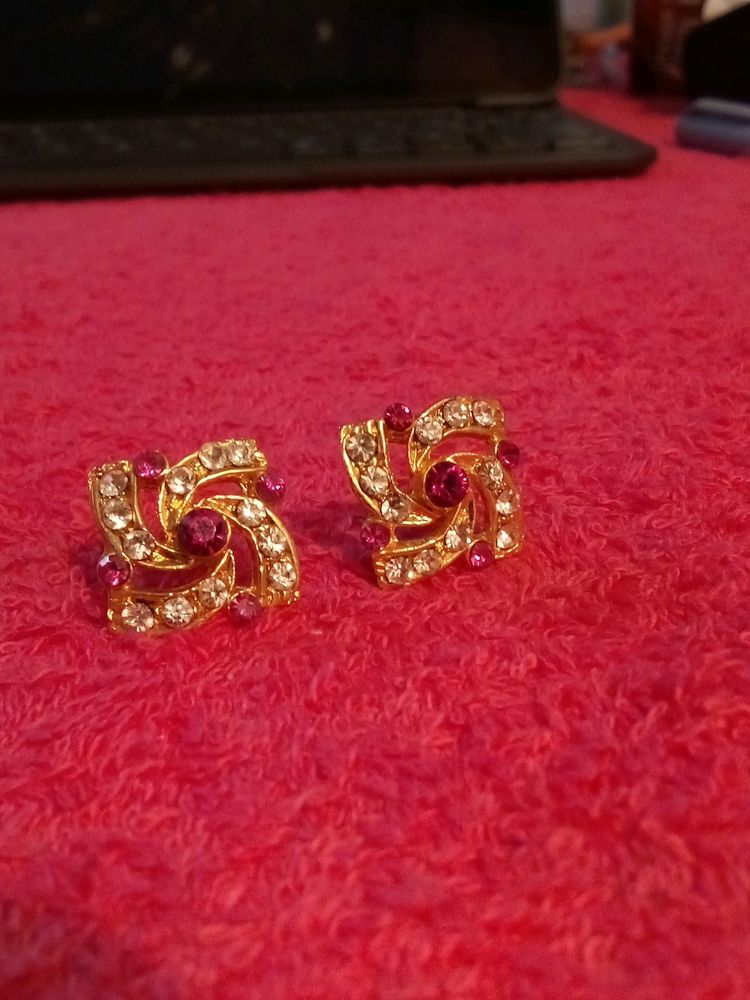 Gold Coloured Stud With Pink And White Stones