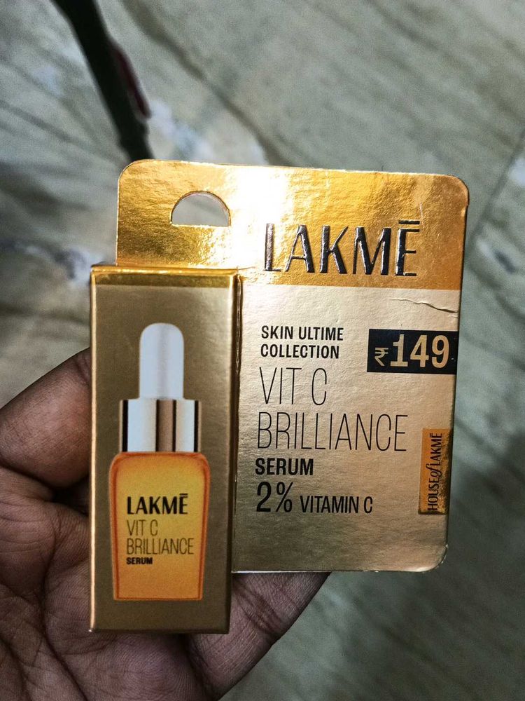 Lakme Vit C Brilliance Serum