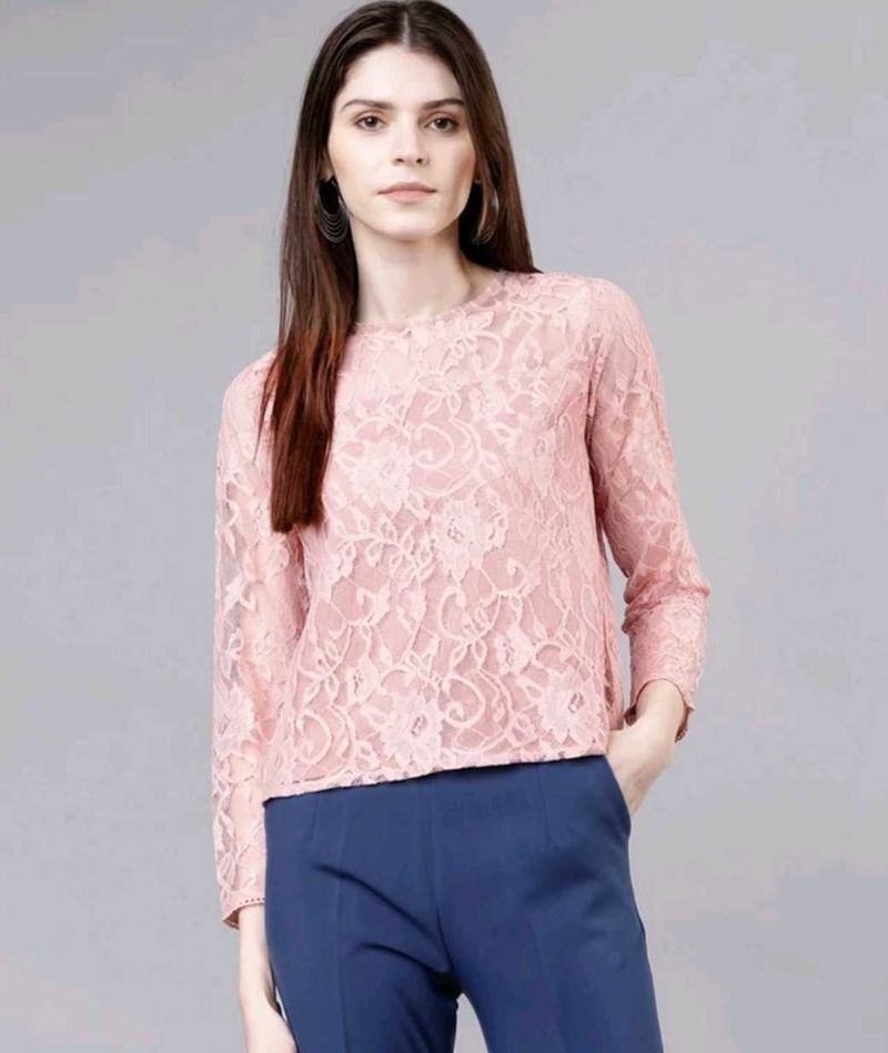 Elegant Lace Top - Perfect for Any Occasion