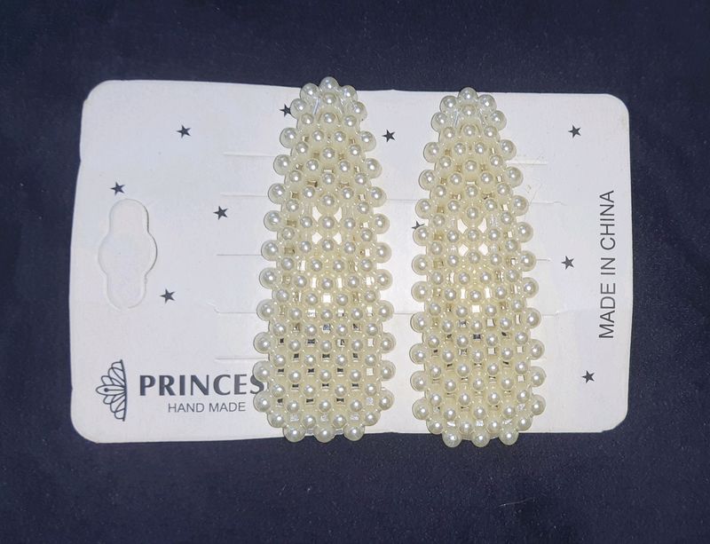 Pearl Studded Hairclip