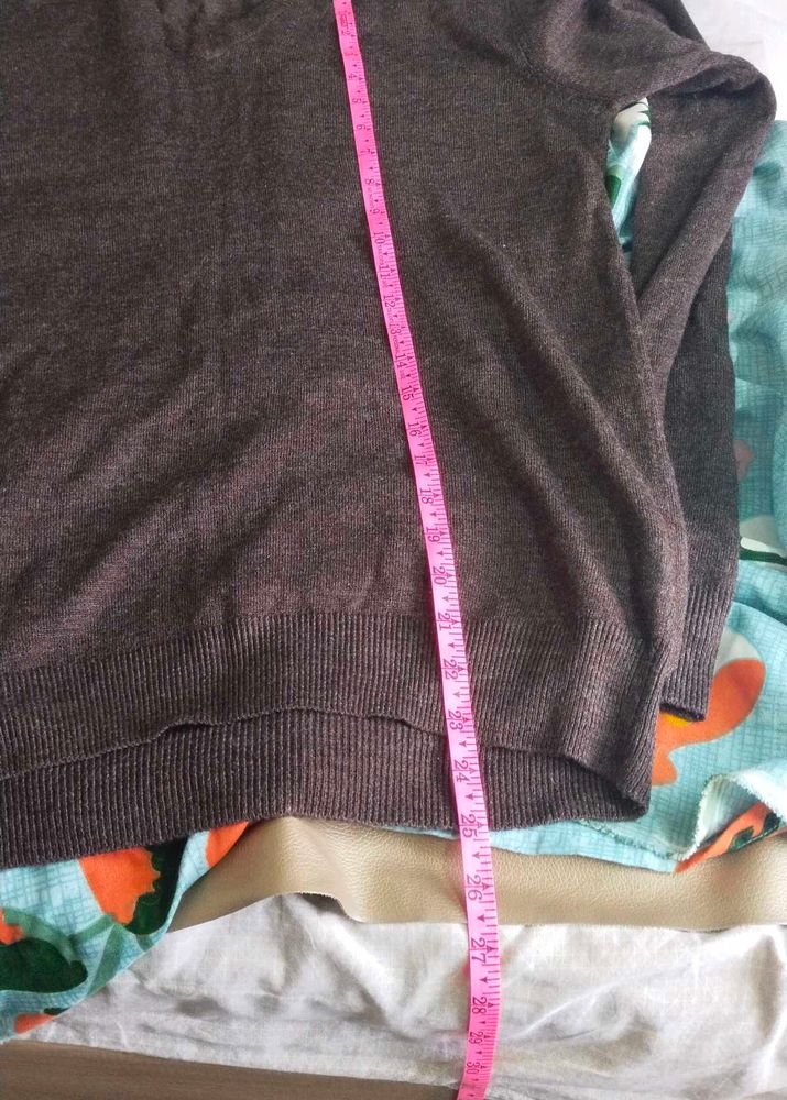 Cozy Brown Knit Sweater