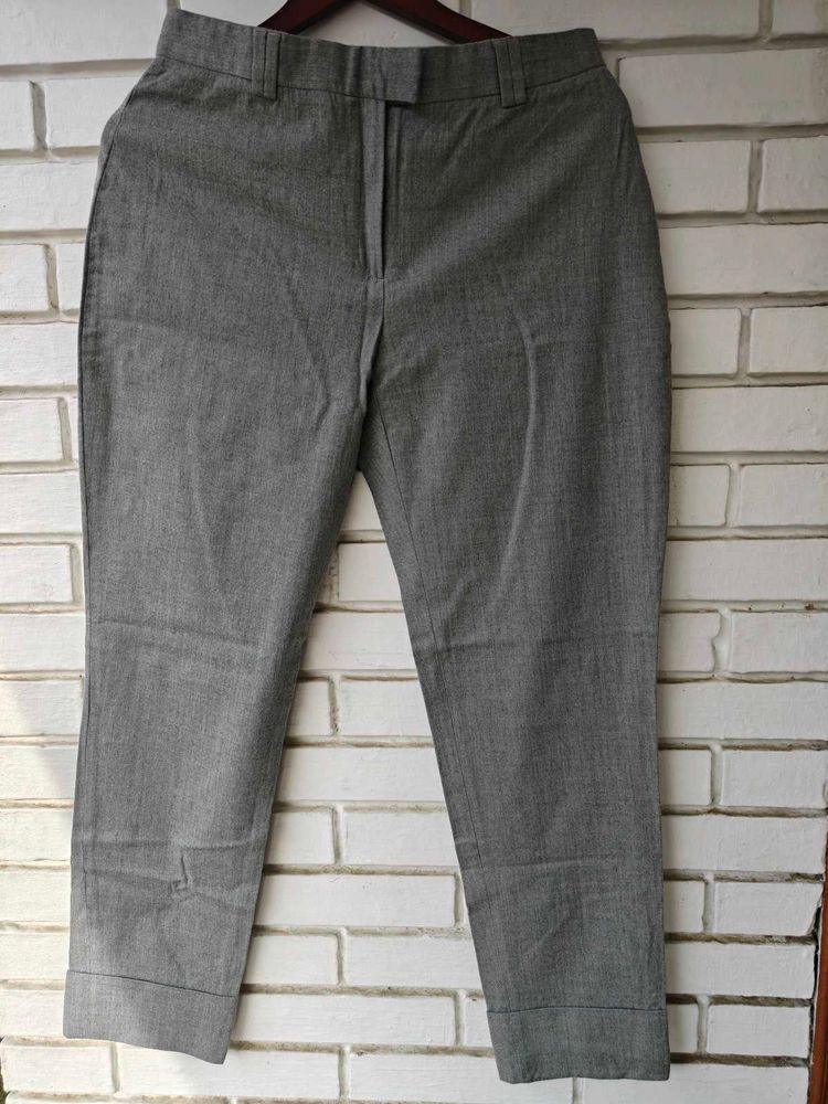 Gray Cropped Casual Pants