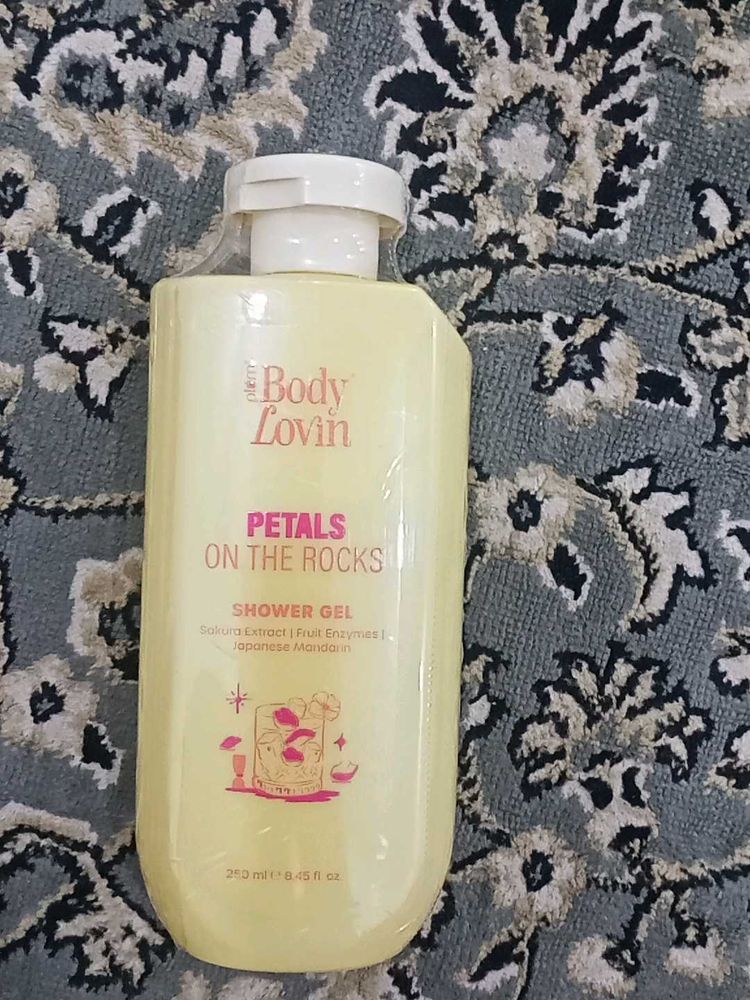 The Body Lovin' Shower Gel