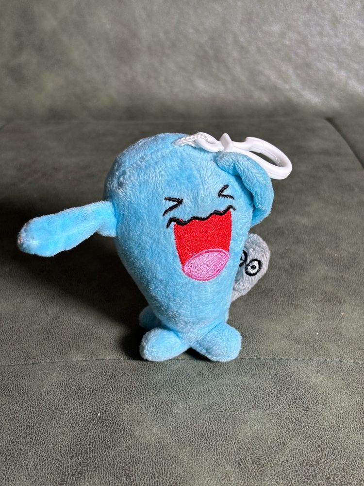 Wobbuffet Pokemon Plush Keychain
