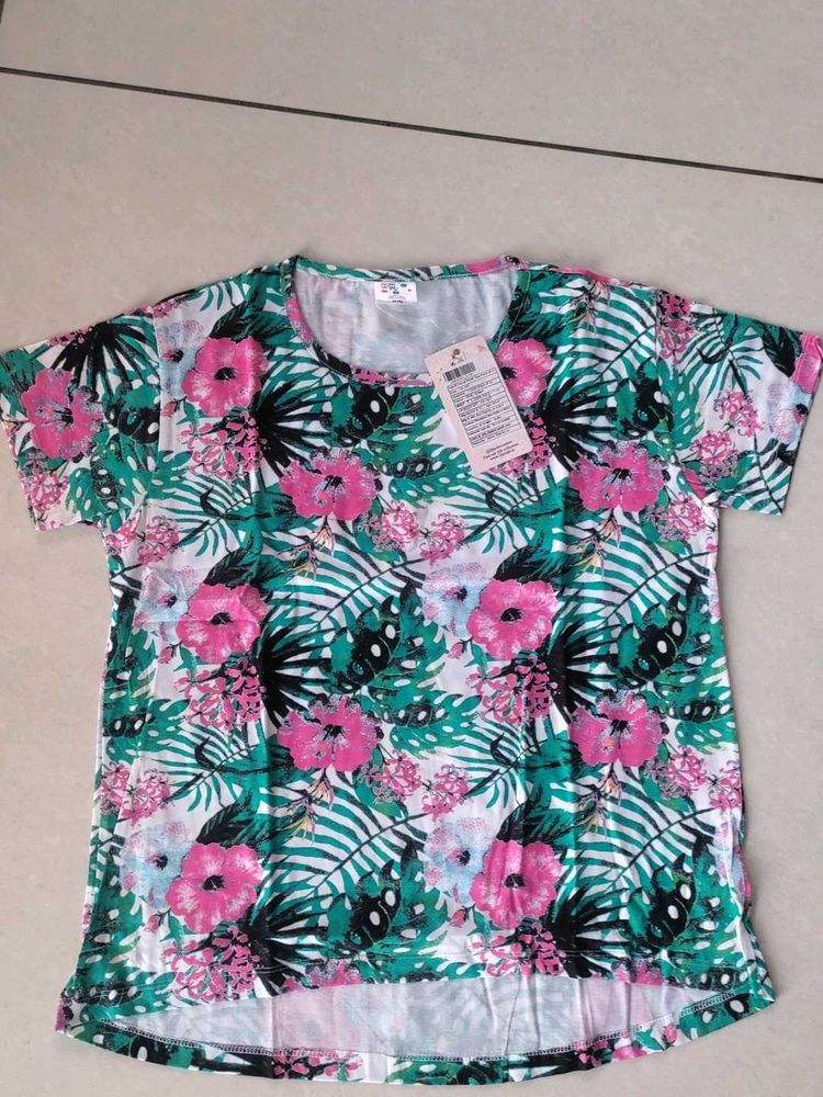 LILPICKS Tropical Print T-Shirt