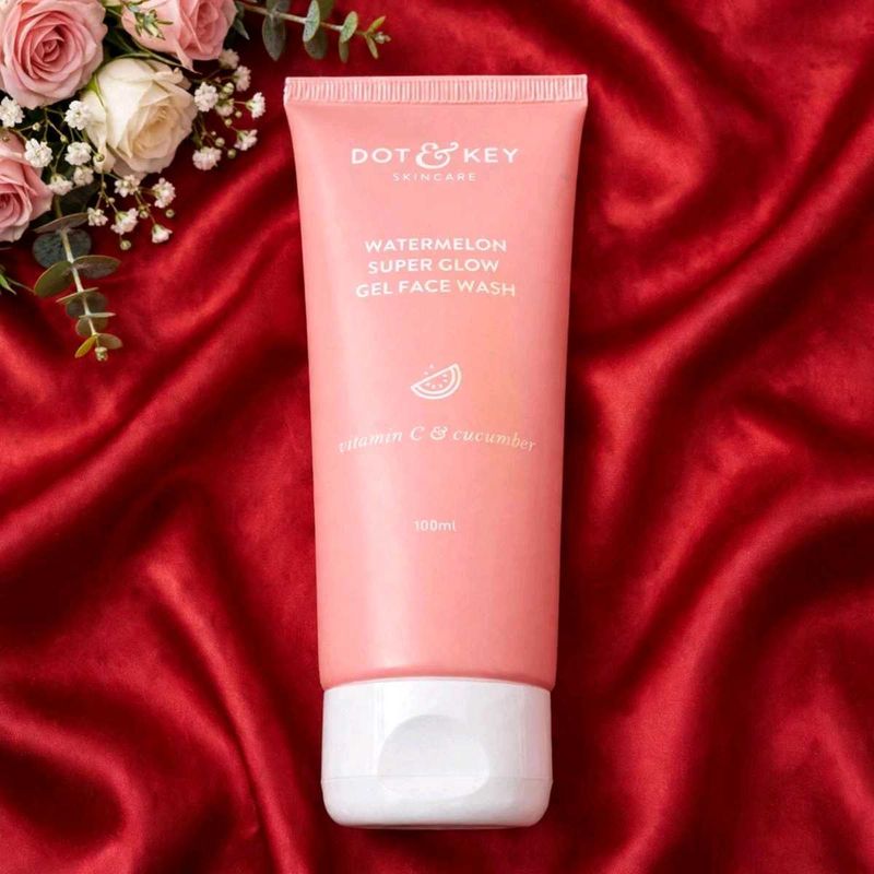 Dot &amp; Key Watermelon Gel Face Wash
