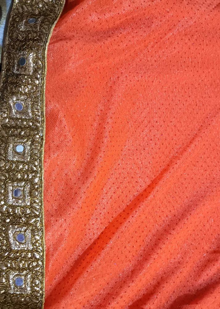 Orange Colour Ki Bahut Hi Pyari Sarees