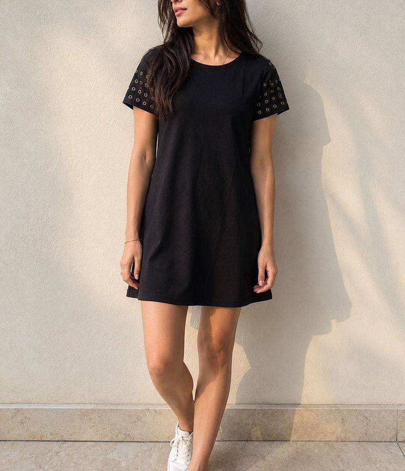 Chemistry Black T-Shirt Dress