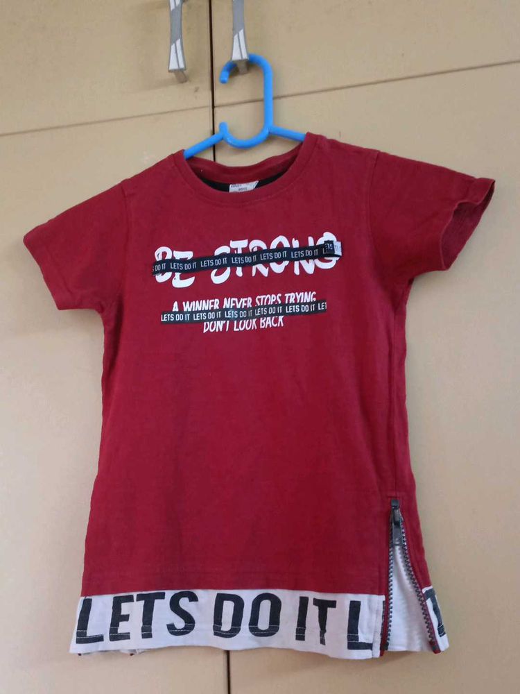 Red Graphic Print T-Shirt