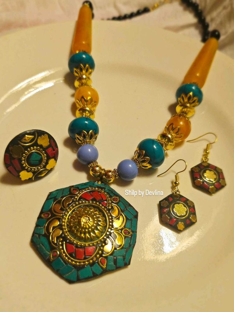 Laq boho Beaded Necklace, Earring and ring Set