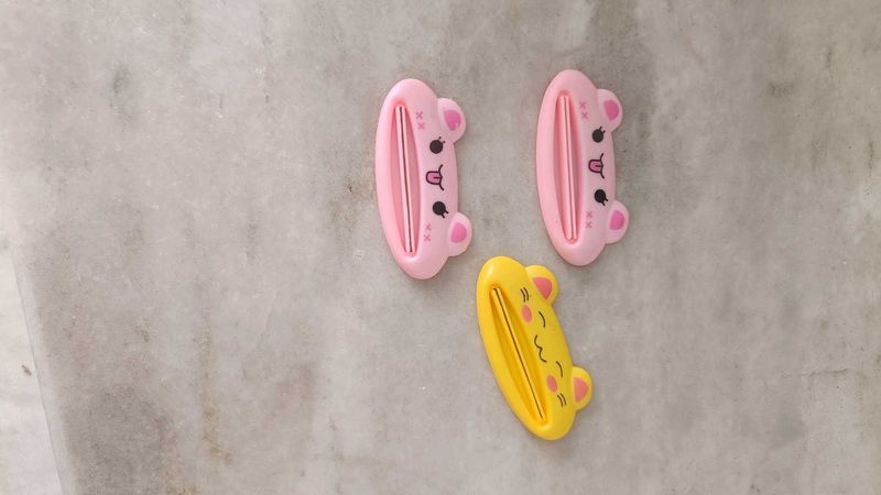 Cute Bear Toothpaste Squeezer Set