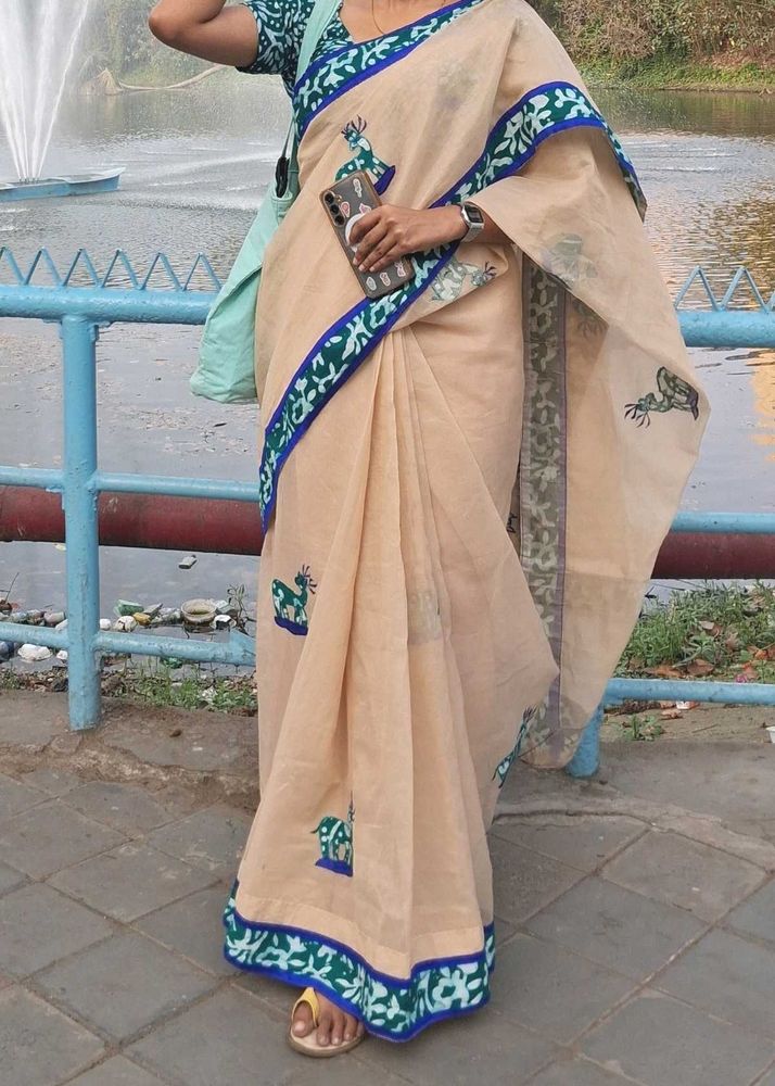 Elegant Beige Saree with Blue Border