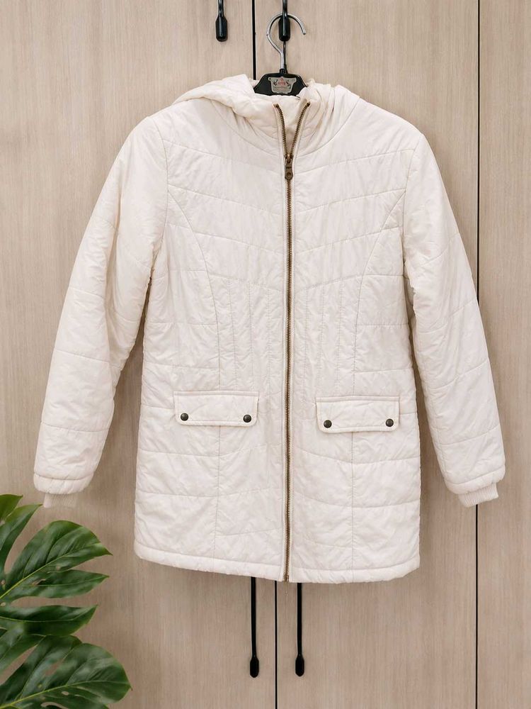 🤍 Elegant Off-White Hooded Winter Quilted Jacket