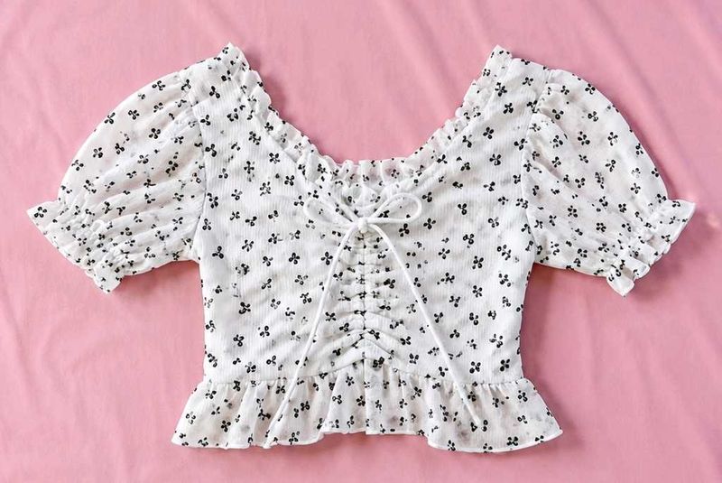 Floral Print Cinched Crop Top