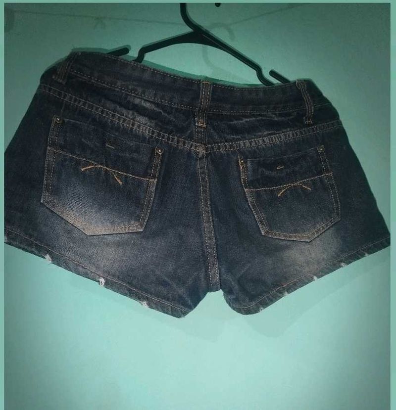 Y2k low waist denim shorts