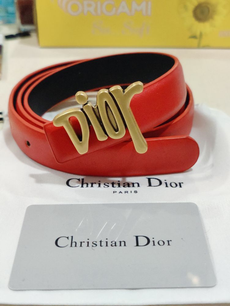 D ior Slim Belt For Women In Excellent Condition