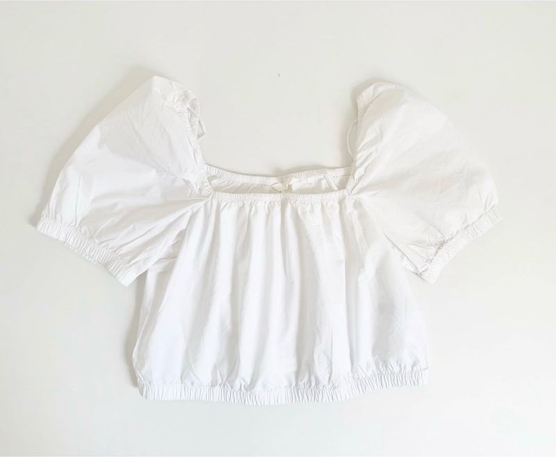 Chic White Puff Sleeve Square Neck Top