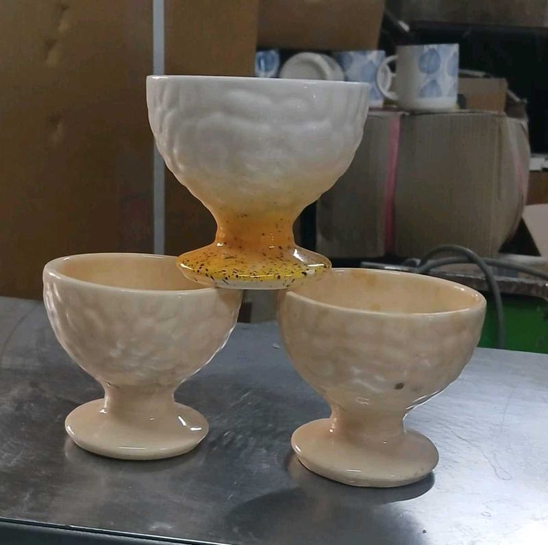 Set of 6  Unique Ceramic Dessert Cups