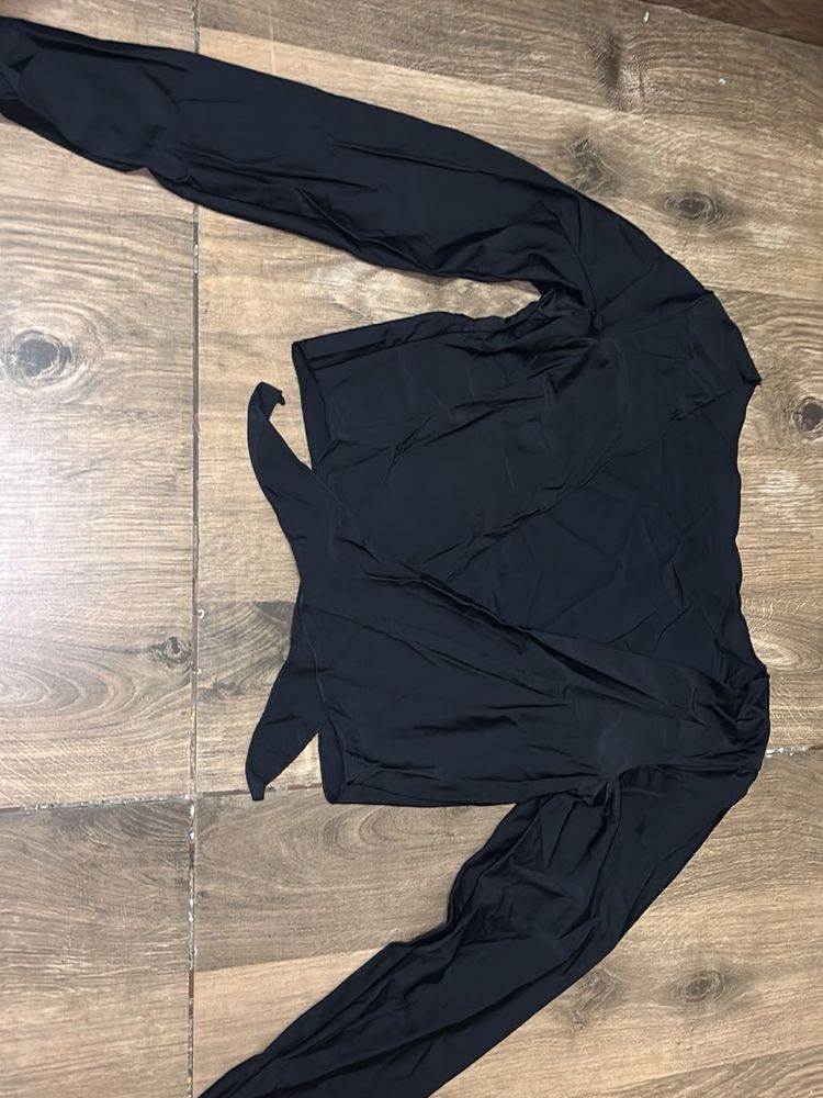 tie up crop top