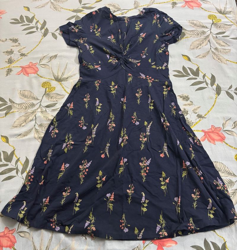 Navy Floral Twist Front Midi Dress