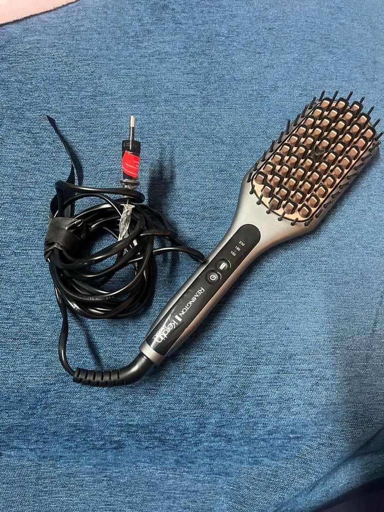 Remington Keratin Straightening Brush