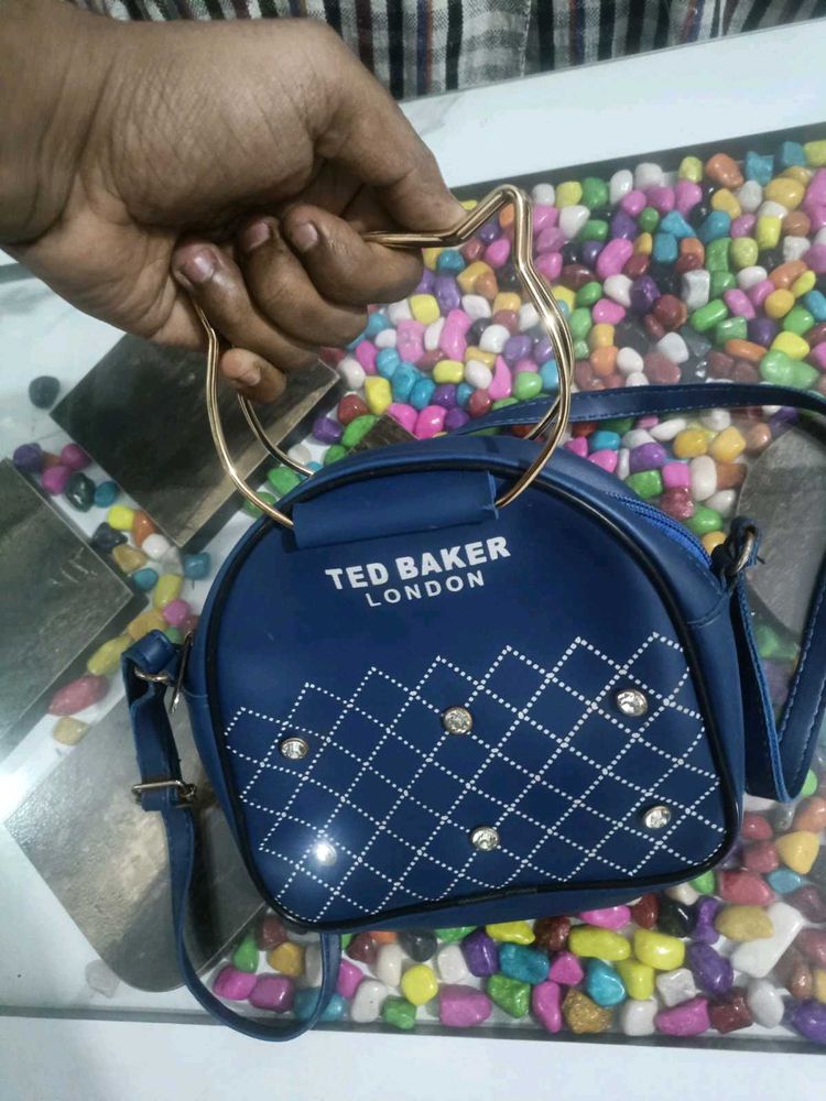 Trendy Stylish Slingbag Women Handbags