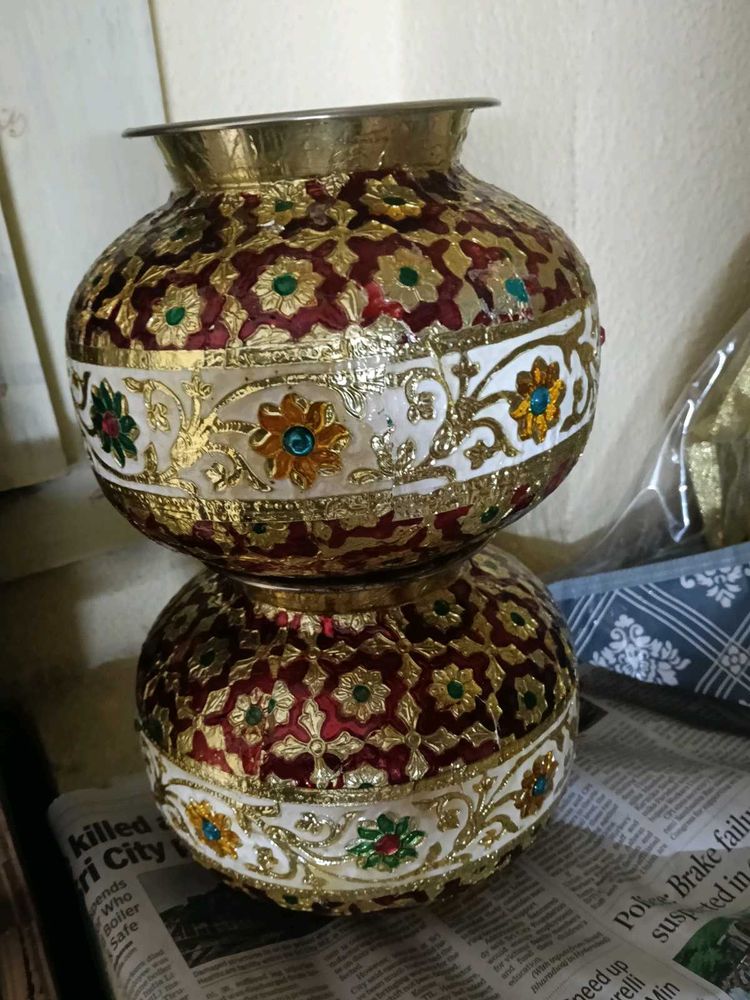 Decorative steel Kalash Pot- set of 2