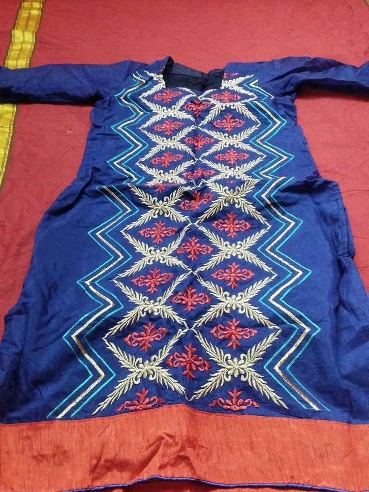 Embroidered Blue Kurta