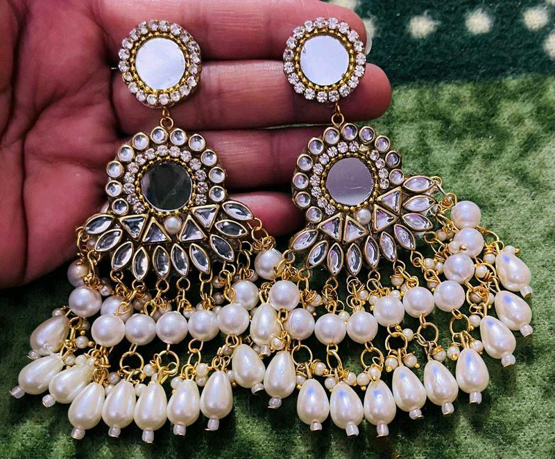 Woman Fancy Party Wear Havey Long Size Earrings