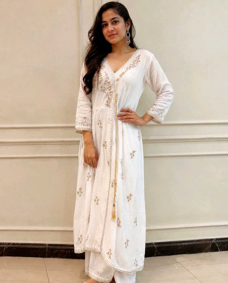 Elegant White Embroidered Kurta Set