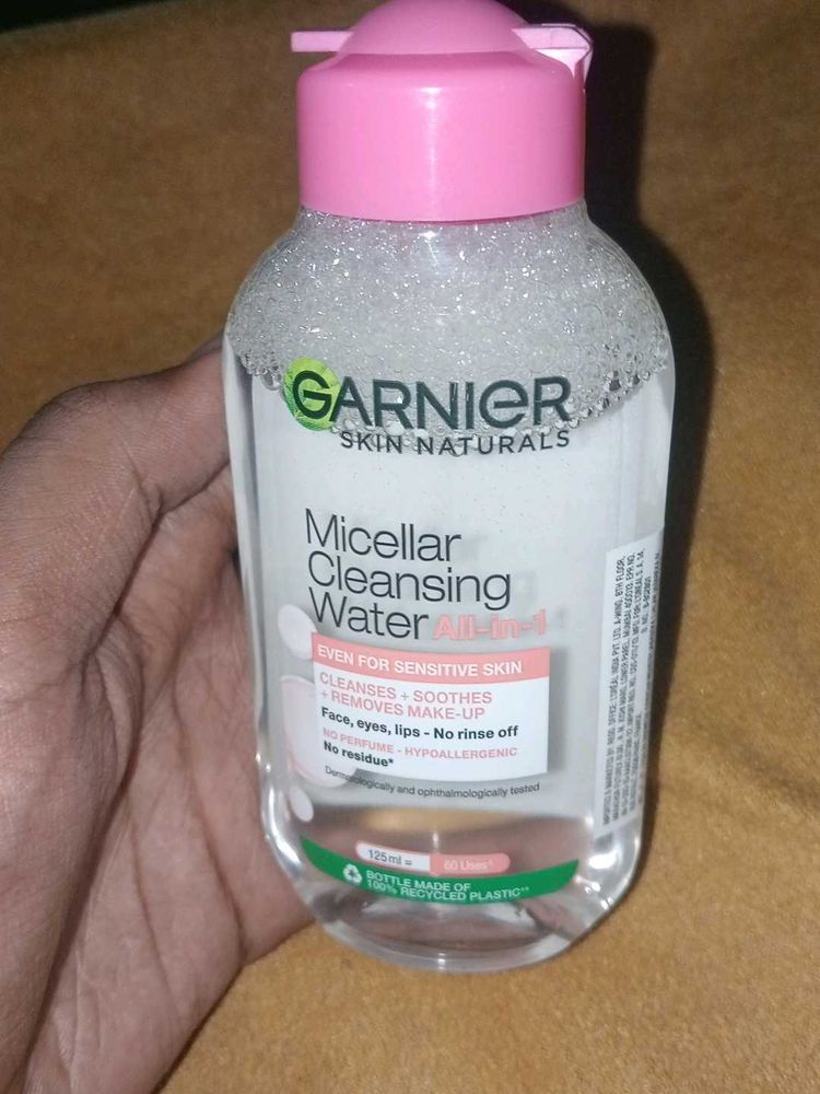 Garnier Micellar Cleansing Water