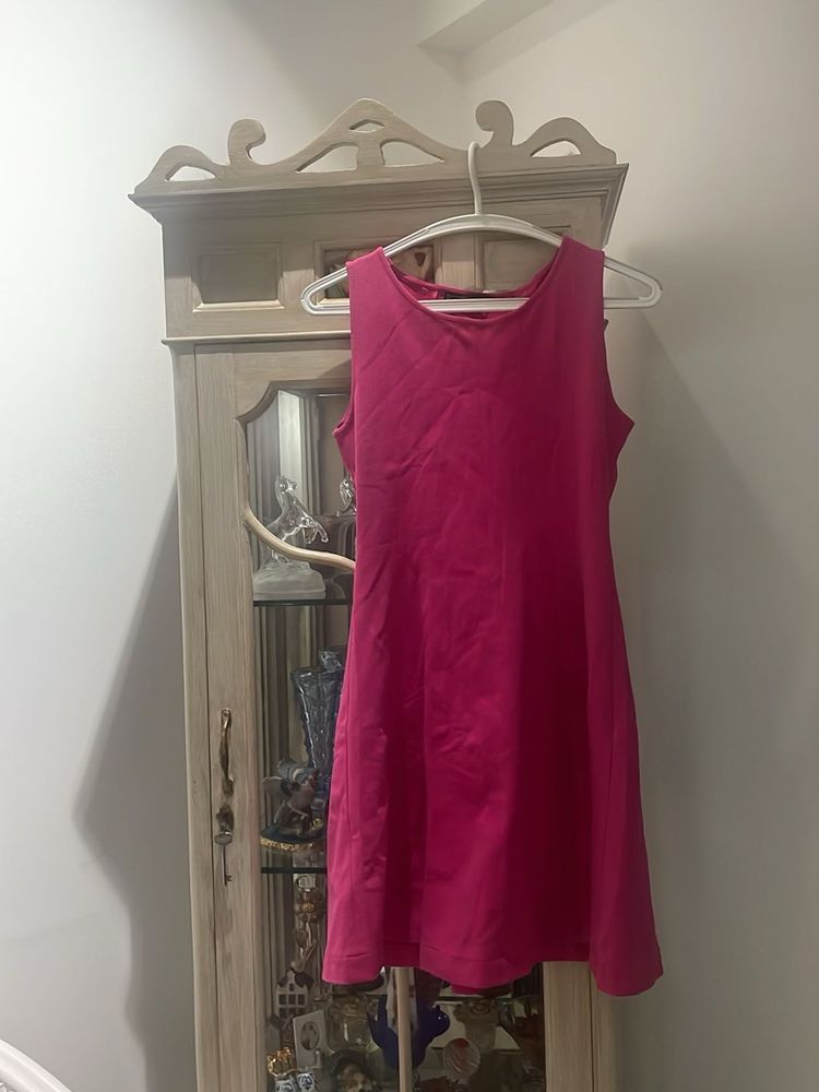 Zara pink dress . M