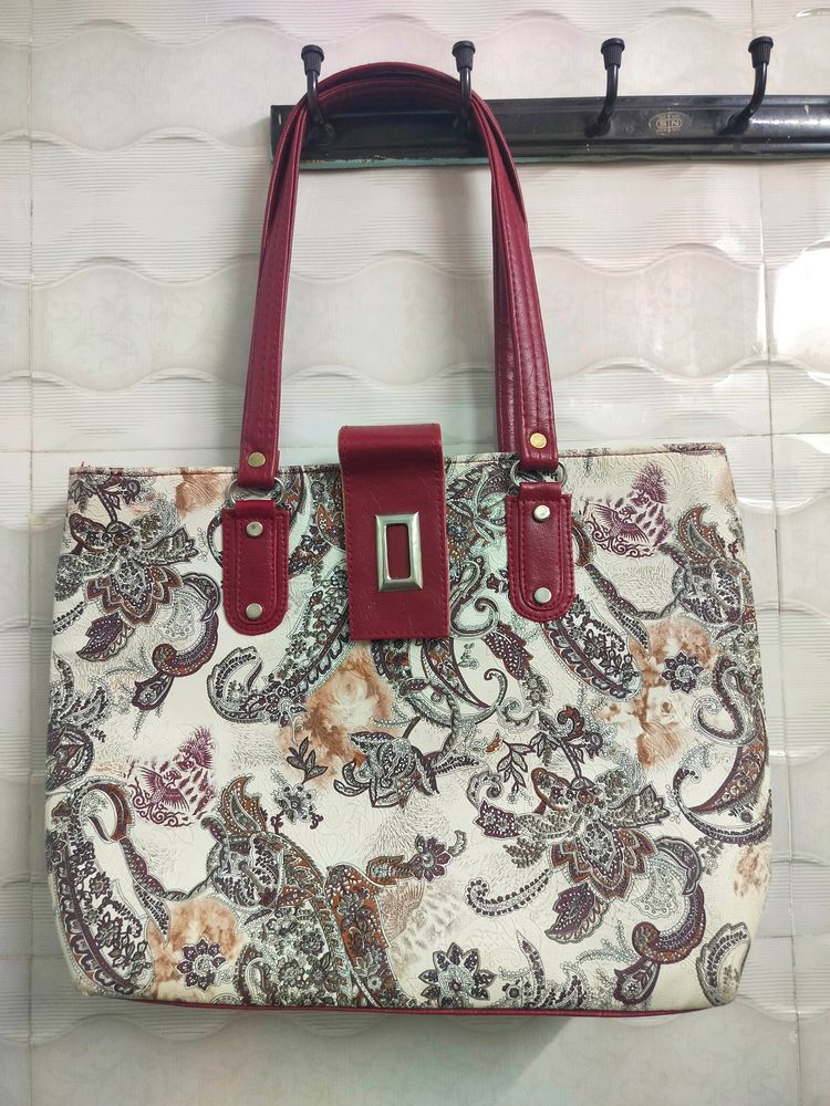 Leather Ladies Handbag (New)