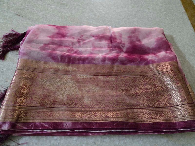 Beautiful Purple shibori style Saree with blouse