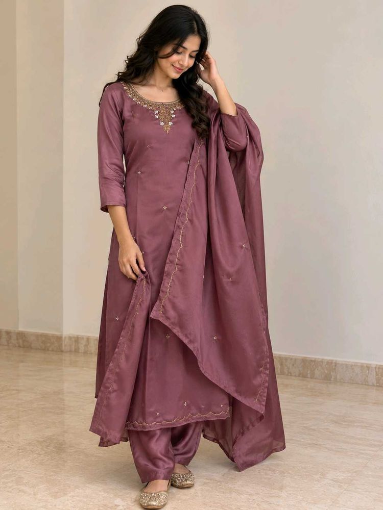 Classic Churidar Set