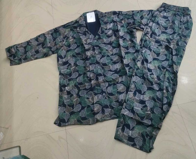 Chic Leaf Print Night Suit for Women