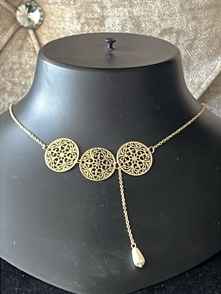 Gold Filigree Necklace